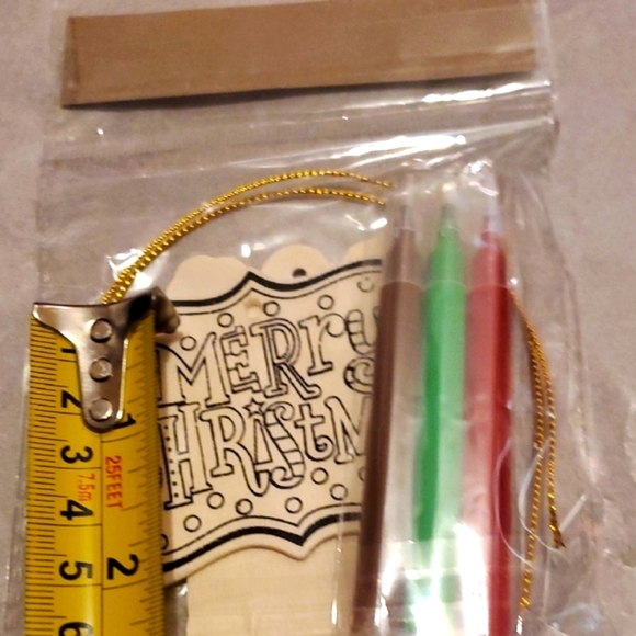 Christmas Sticker and Ornament Craft Set - Picture 9 of 10